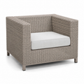 Fauteuil club en résine tressée grège 72x76x78 cm